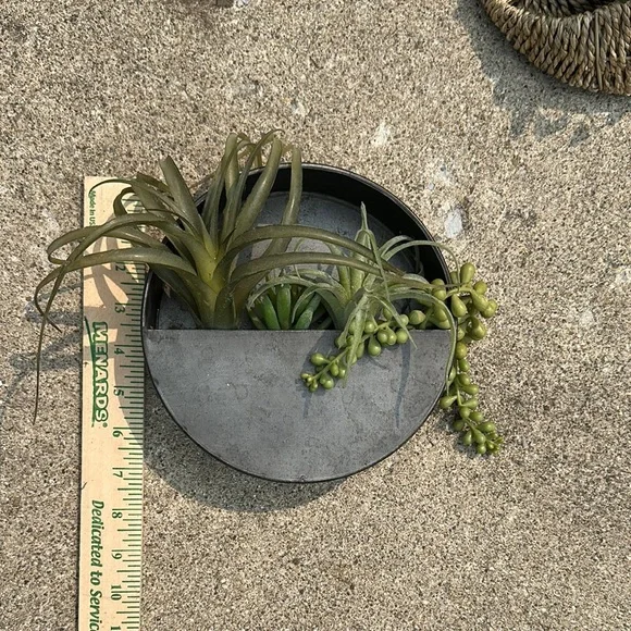 Hobby Lobby Black and Green Wall Planter Set - Picture 2 of 3